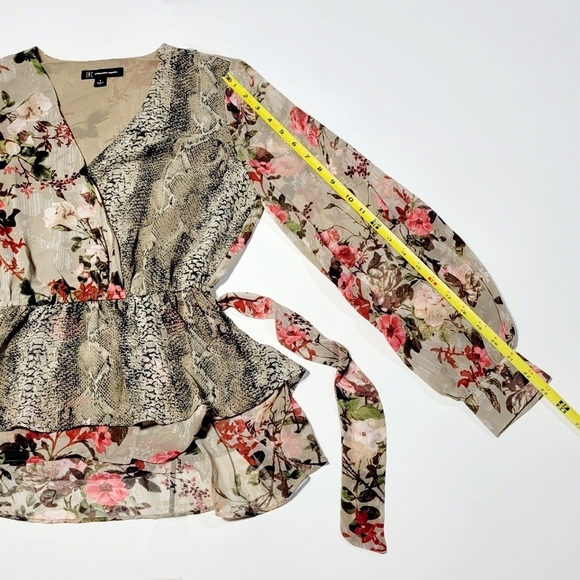 INC Floral & Snakeskin Sheer Faux Wrap Hi Lo Peplum Blouse Women's (S) - Picture 11 of 11